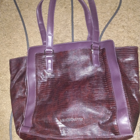 Liz Claiborne Purple Handbag - Picture 2 of 2